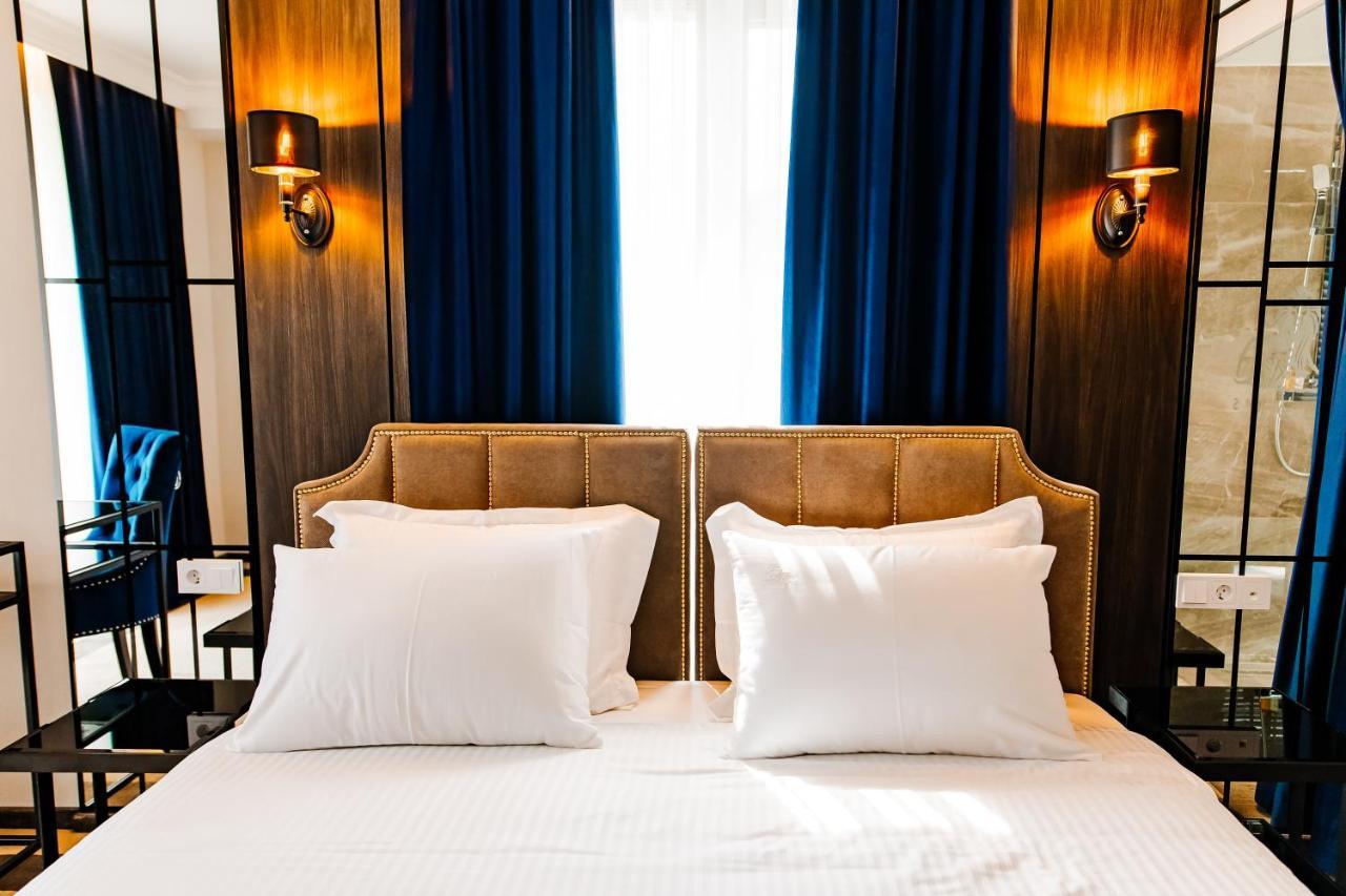 Lion'S Hotel Kişinev Dış mekan fotoğraf