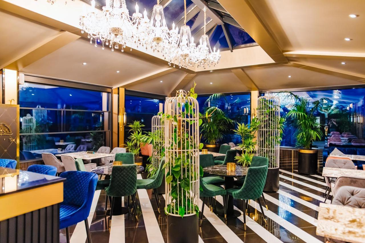 Lion'S Hotel Kişinev Dış mekan fotoğraf