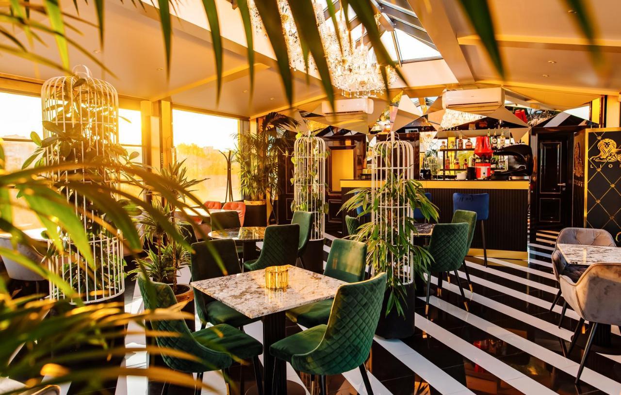 Lion'S Hotel Kişinev Dış mekan fotoğraf
